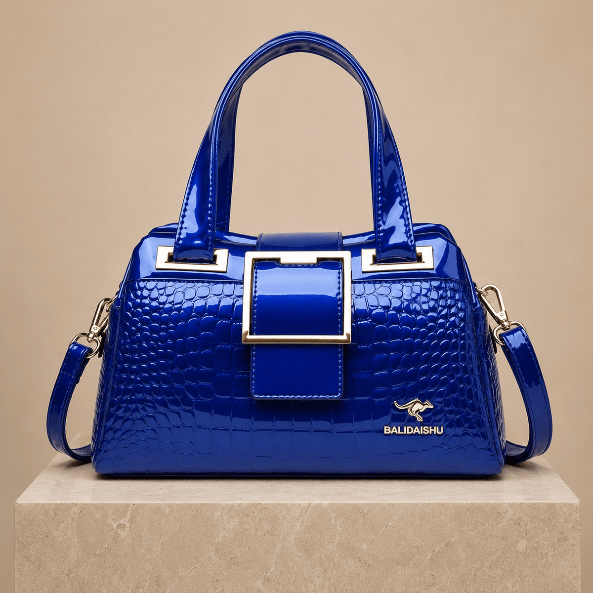 Carézia Women's Leather Handbag with Crocodile Texture — Elegant Design Carézia Women's Leather Handbag with Crocodile Texture — Elegant Design