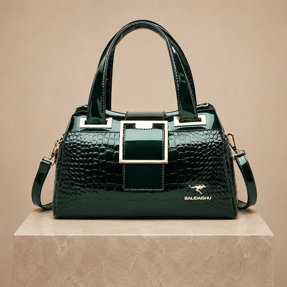 Carézia Women's Leather Handbag with Crocodile Texture — Elegant Design Carézia Women's Leather Handbag with Crocodile Texture — Elegant Design