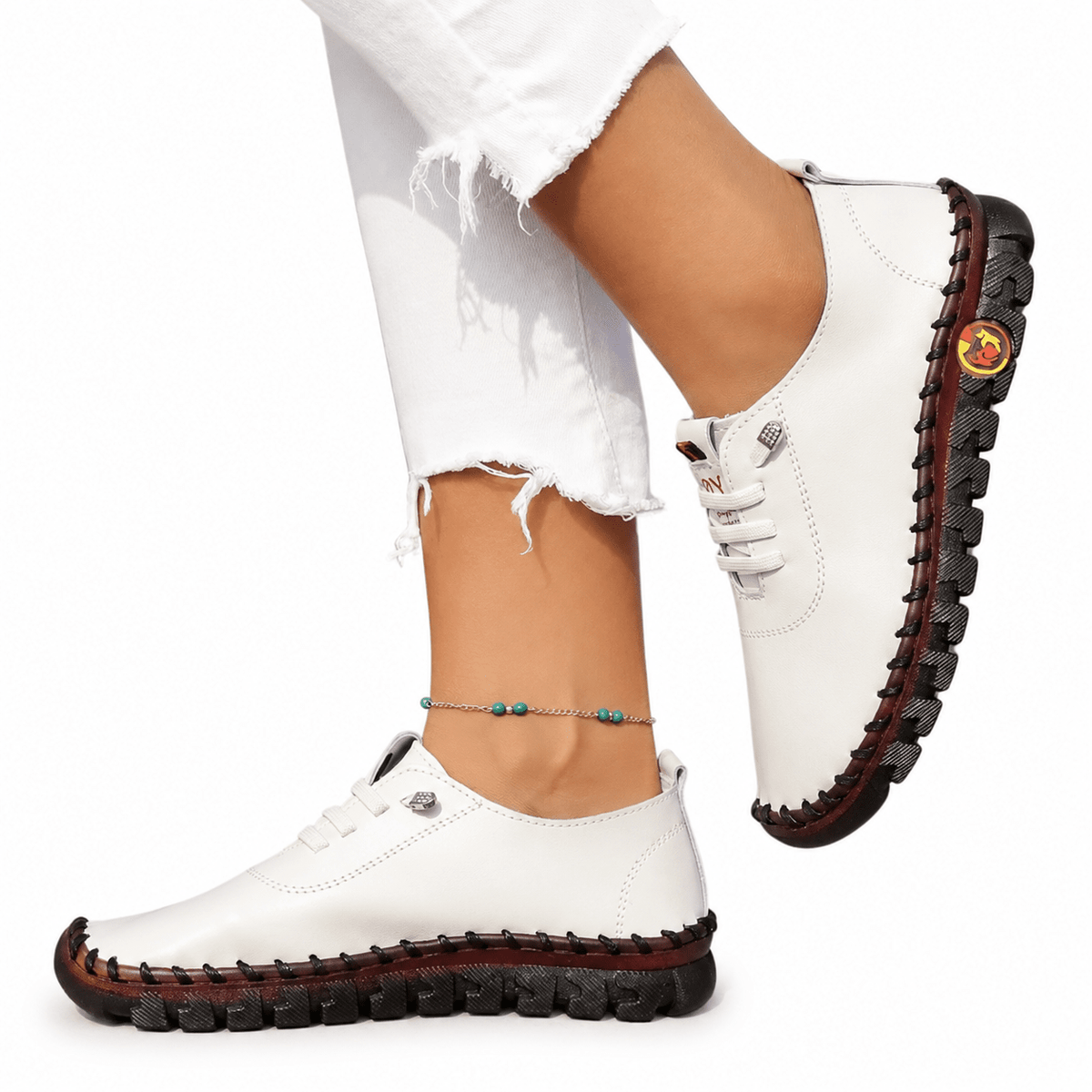 Comfortable & Flexible Women's Leather Sneakers with Cushioned Sole – Cloud Step Comfortable & Flexible Women's Leather Sneakers with Cushioned Sole – Cloud Step
