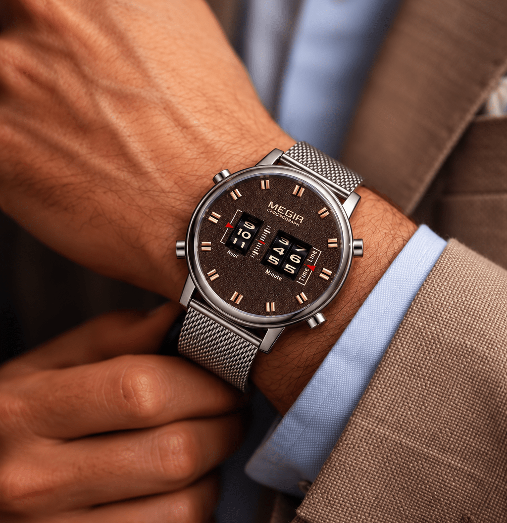 Elegant Men's Watch – Quartz Movement and Leather Strap | RAVELLOR