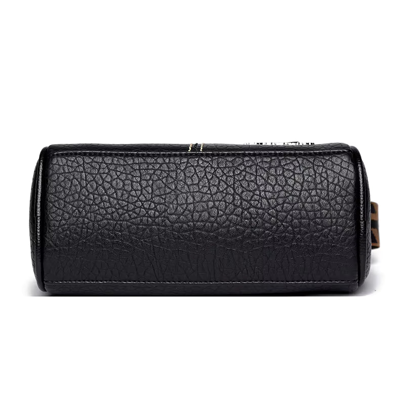 Elegant & Sophisticated Women's Leather Crossbody Bag – Noélia Elegant & Sophisticated Women's Leather Crossbody Bag – Noélia Mavietto Store