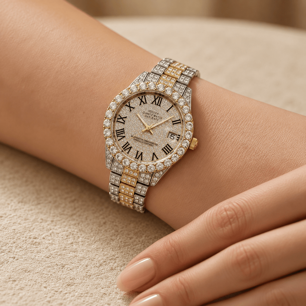 Elegant Unisex Watch with Luxurious Design & Studded Bracelet | Maison Lumière Elegant Unisex Watch with Luxurious Design & Studded Bracelet | Maison Lumière