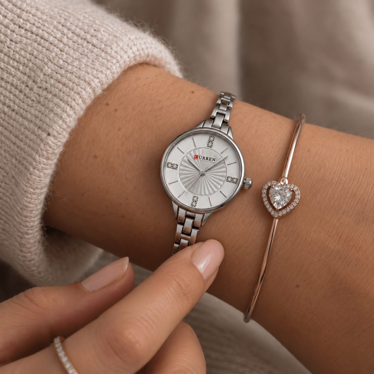 Elegant Women's Watch – Classic, Delicate & Minimalist Design | Luna Estelle Elegant Women's Watch – Classic, Delicate & Minimalist Design | Luna Estelle