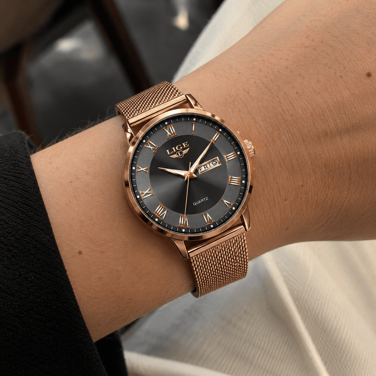 Elegant Women's Watch with Stainless Steel Bracelet and Classic Roman Numeral Dial – Estelle Majeste