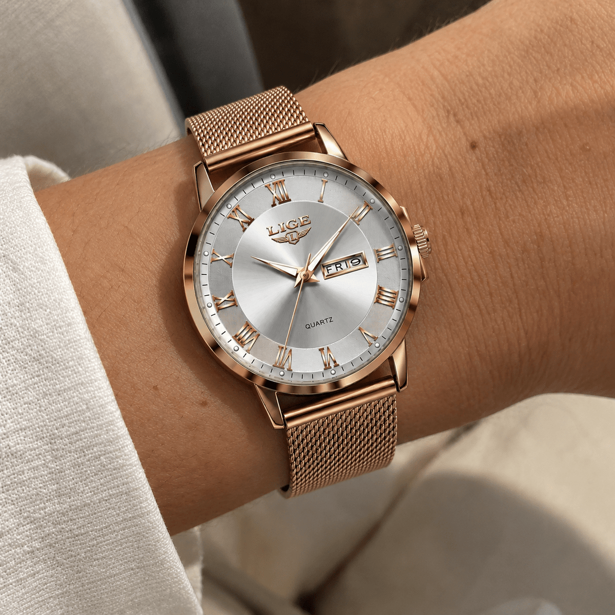 Elegant Women's Watch with Stainless Steel Bracelet and Classic Roman Numeral Dial – Estelle Majeste