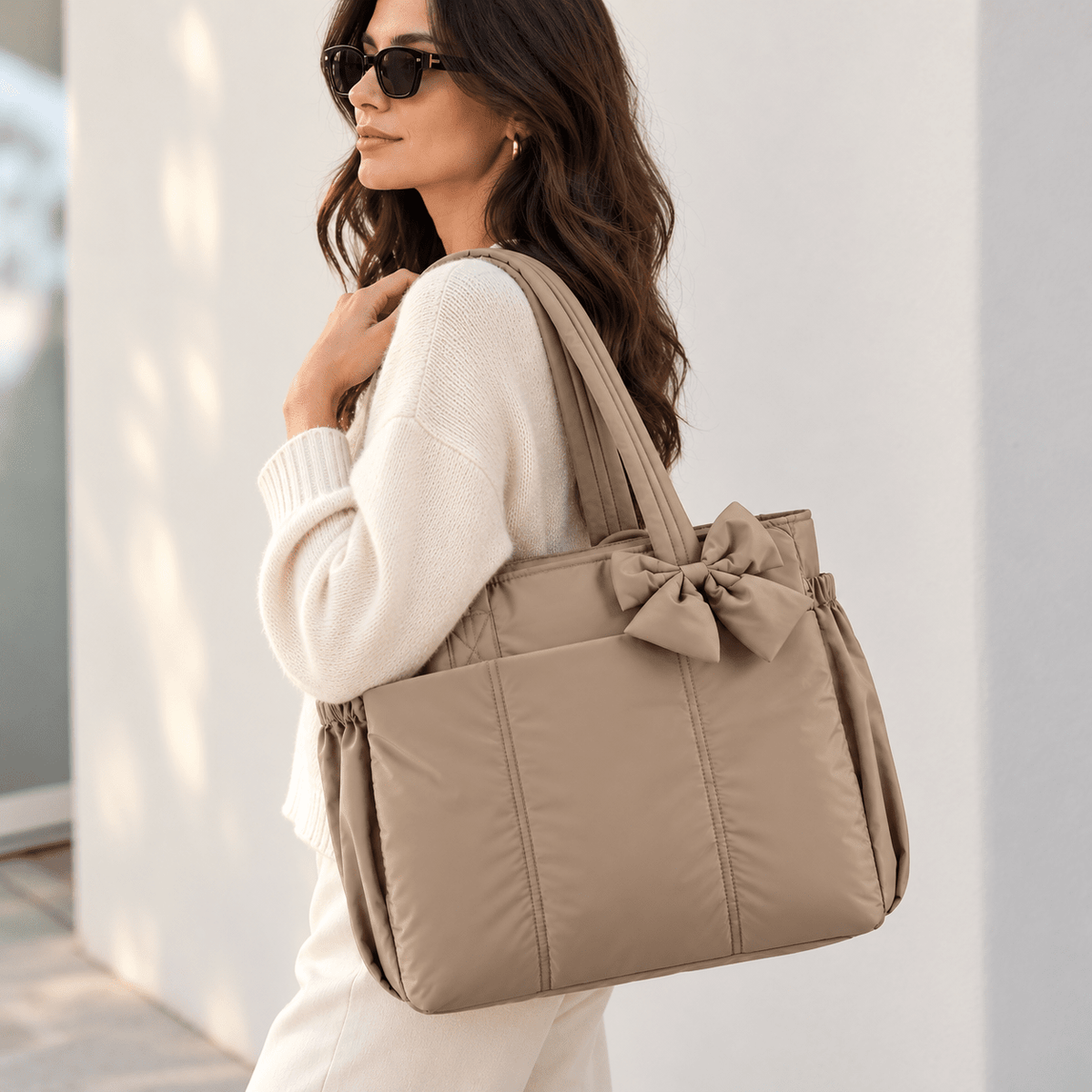 Large-Capacity Quilted Women's Tote Bag with Crossbody Strap and Charming Design – Rosellea Large-Capacity Quilted Women's Tote Bag with Crossbody Strap and Charming Design – Rosellea