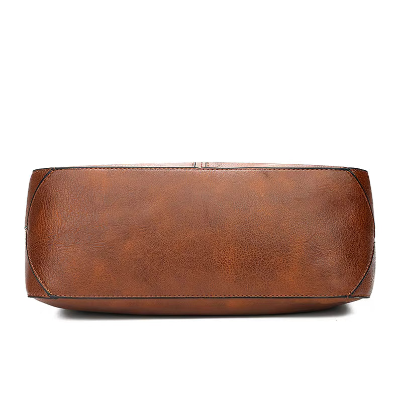 Luxury Women’s Leather Handbag – Elegant, Versatile & Spacious | Léa Margot Luxury Women’s Leather Handbag – Elegant, Versatile & Spacious | Léa Margot