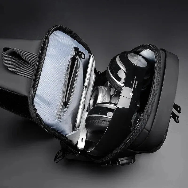 Men's Anti-Theft and Waterproof Bag - Montrax Men's Anti-Theft and Waterproof Bag - Montrax