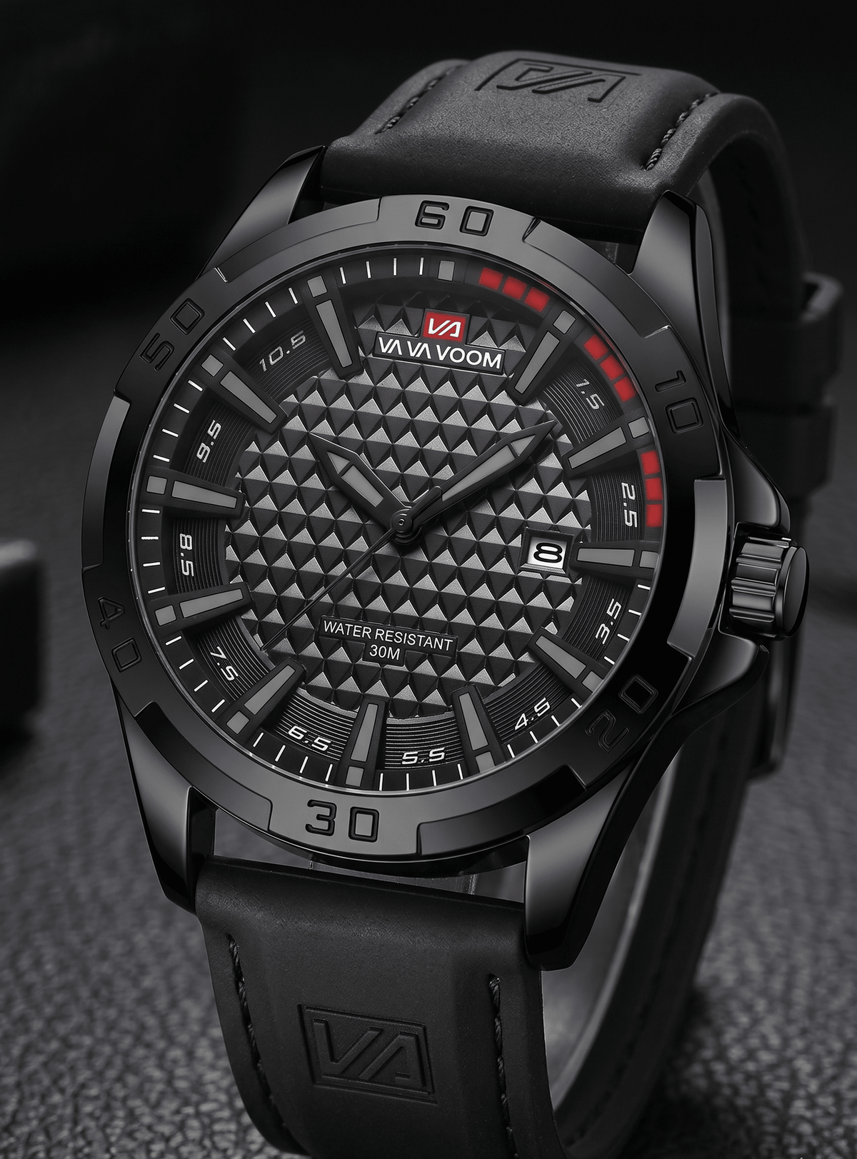Men’s Casual Watch with Leather Strap – Ronan Alric Men’s Casual Watch with Leather Strap – Ronan Alric
