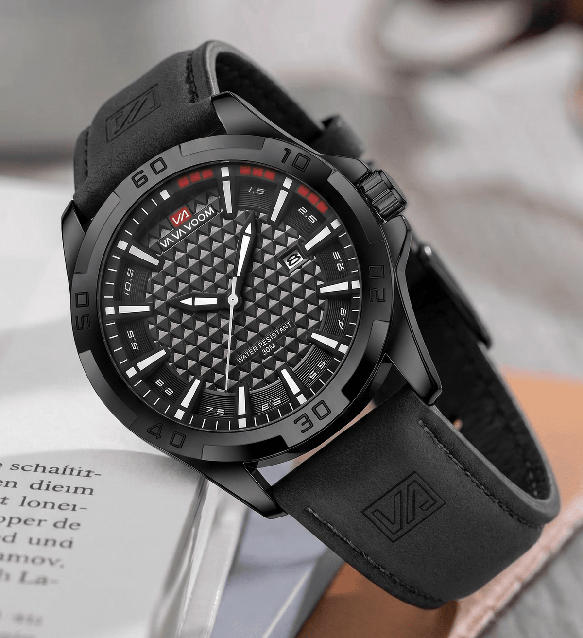 Men’s Casual Watch with Leather Strap – Ronan Alric Men’s Casual Watch with Leather Strap – Ronan Alric