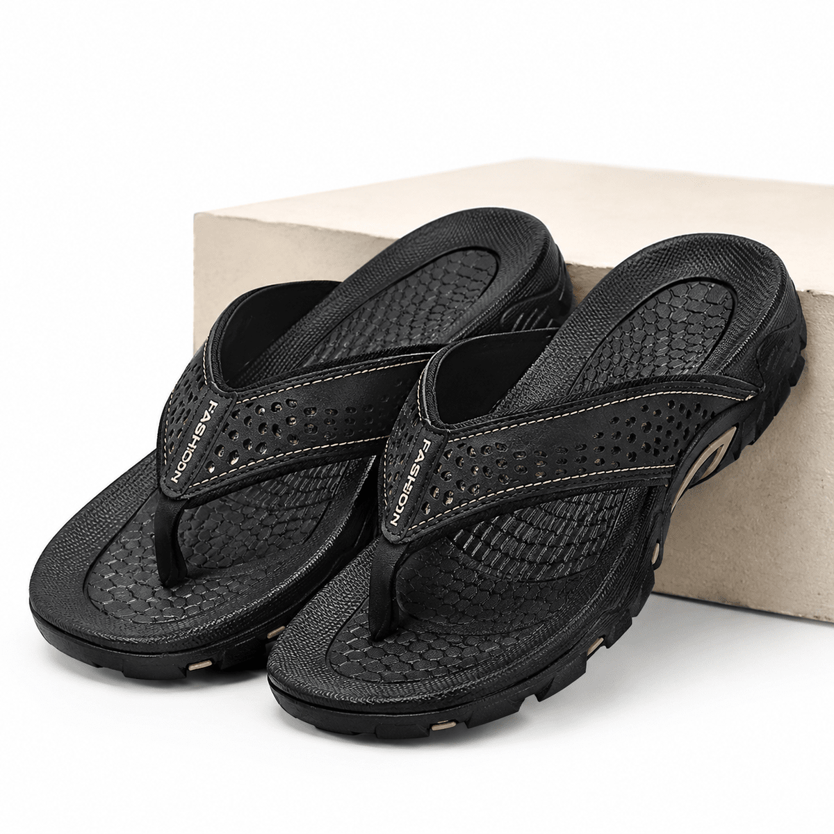 Men’s Leather Flip-Flops – Versatile, Comfortable & Breathable | Zethor Coast Men’s Leather Flip-Flops – Versatile, Comfortable & Breathable | Zethor Coast