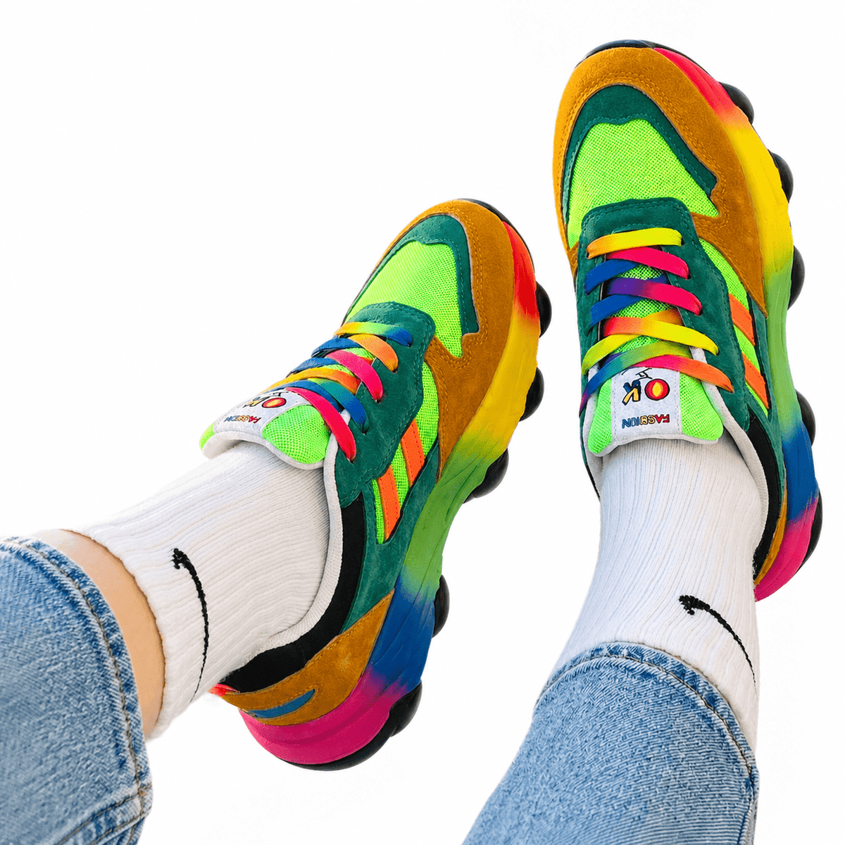 Women’s Fashion Leather Casual Sneakers – Vibrance Women’s Fashion Leather Casual Sneakers – Vibrance