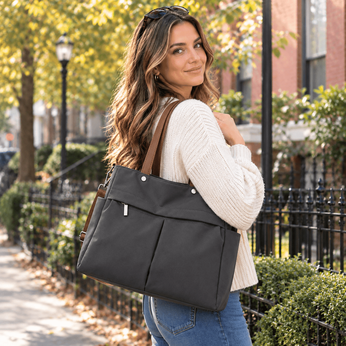 Women's Nylon Tote Bag with Multiple Pockets and Large Capacity — Élise Monceau Women's Nylon Tote Bag with Multiple Pockets and Large Capacity — Élise Monceau