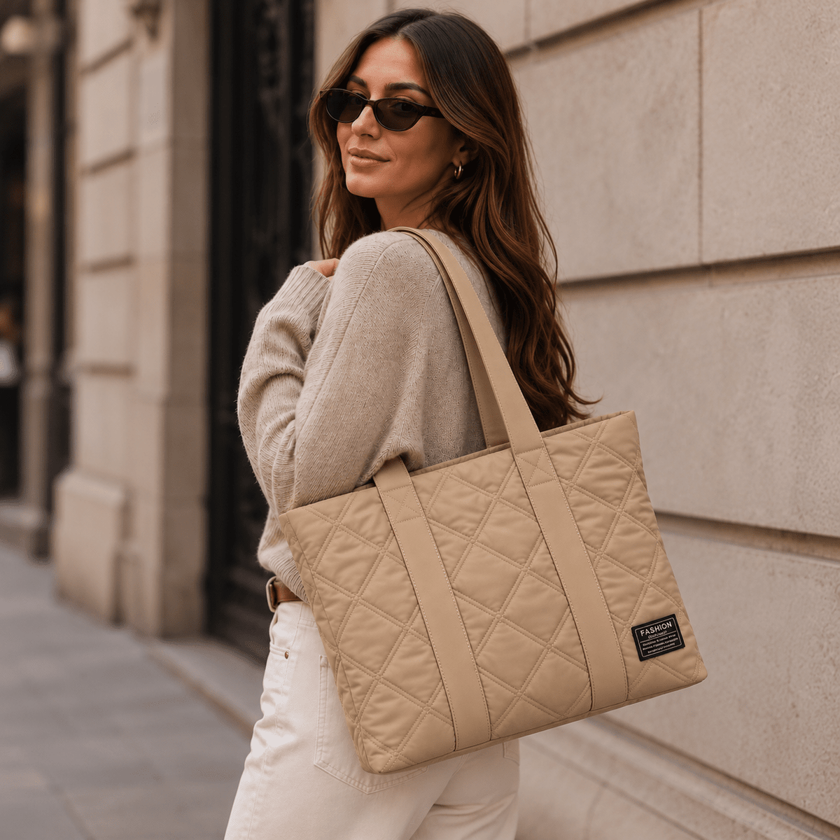 Women's Quilted Tote Bag with Large Capacity and Elegant Design — Laurene Fontaine Women's Quilted Tote Bag with Large Capacity and Elegant Design — Laurene Fontaine