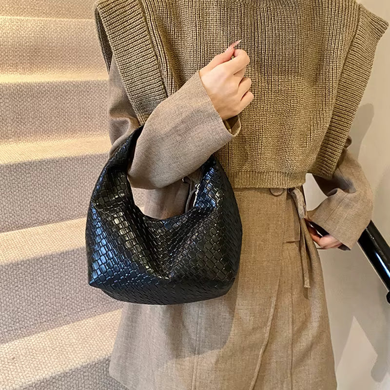 Woven Leather Large Capacity Women's Hobo Bag - Camille Woven Leather Large Capacity Women's Hobo Bag - Camille
