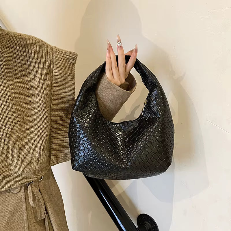 Woven Leather Large Capacity Women's Hobo Bag - Camille Woven Leather Large Capacity Women's Hobo Bag - Camille