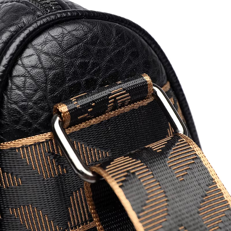 Elegant & Sophisticated Women's Leather Crossbody Bag – Noélia Elegant & Sophisticated Women's Leather Crossbody Bag – Noélia Mavietto Store 