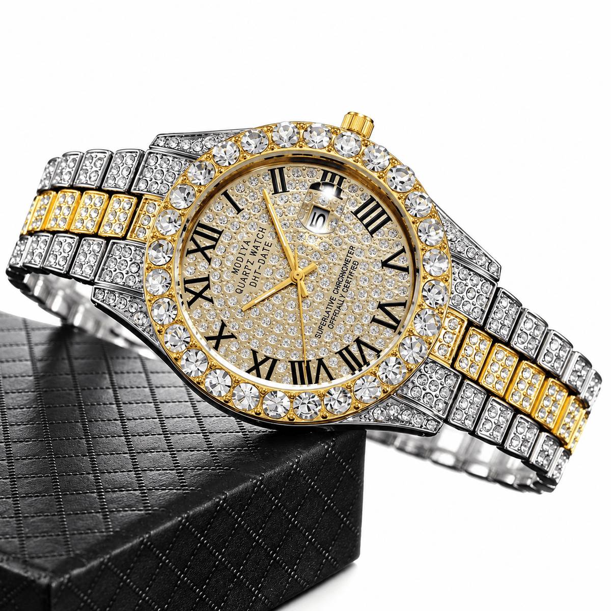 Elegant Unisex Watch with Luxurious Design & Studded Bracelet | Maison Lumière Elegant Unisex Watch with Luxurious Design & Studded Bracelet | Maison Lumière 