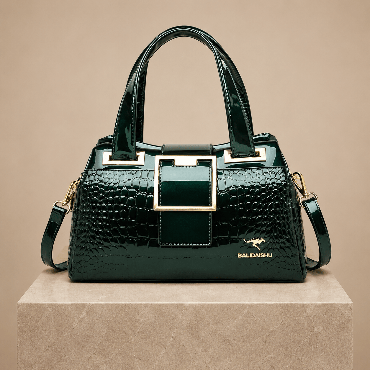 Elegant Women's Leather Handbag with Crocodile Texture – Carézia Elegant Women's Leather Handbag with Crocodile Texture – Carézia Mavietto 