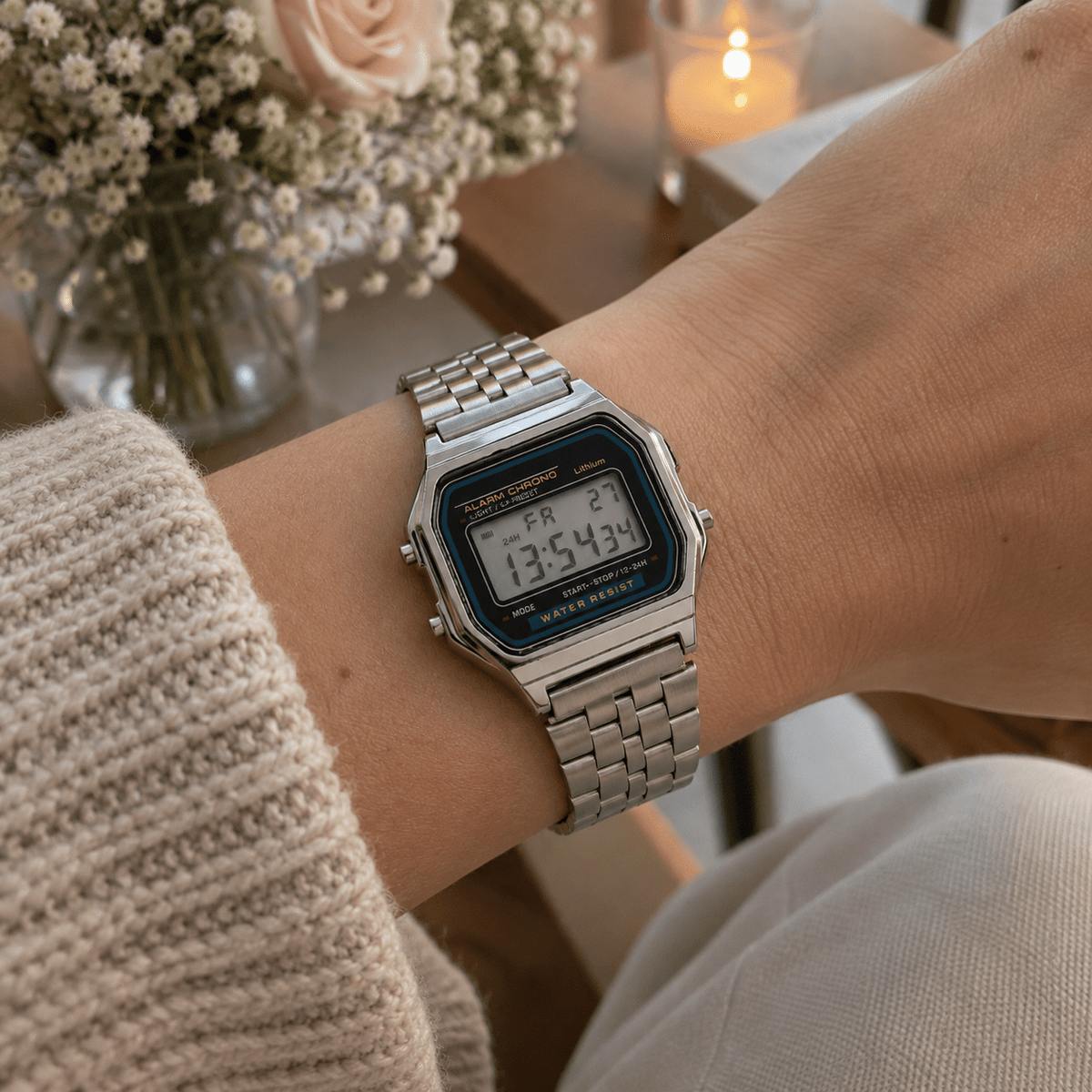 Elegant Women's Watch with Stainless Steel Bracelet – Classic, Delicate & Minimalist | Sarah Velora Elegant Women's Watch with Stainless Steel Bracelet – Classic, Delicate & Minimalist | Sarah Velora 