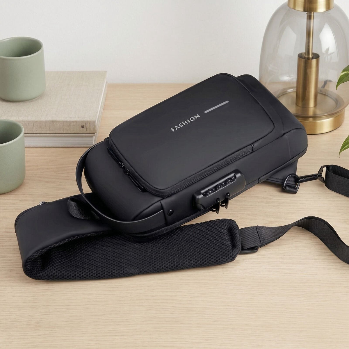 Men's Anti-Theft and Waterproof Bag - Montrax Men's Anti-Theft and Waterproof Bag - Montrax 