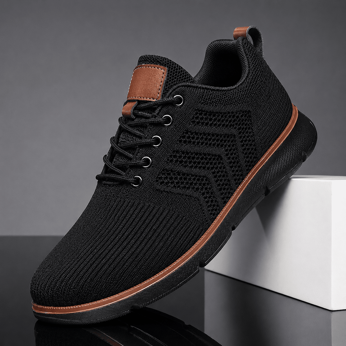 Men's Casual Sneakers with Breathable Mesh and Modern Design – Raphaëll Men's Casual Sneakers with Breathable Mesh and Modern Design – Raphaëll 