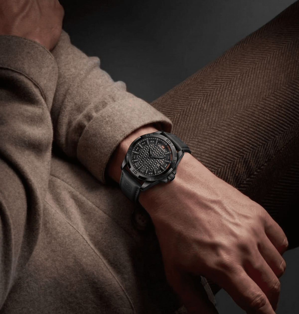 Men’s Casual Watch with Leather Strap – Ronan Alric Men’s Casual Watch with Leather Strap – Ronan Alric 