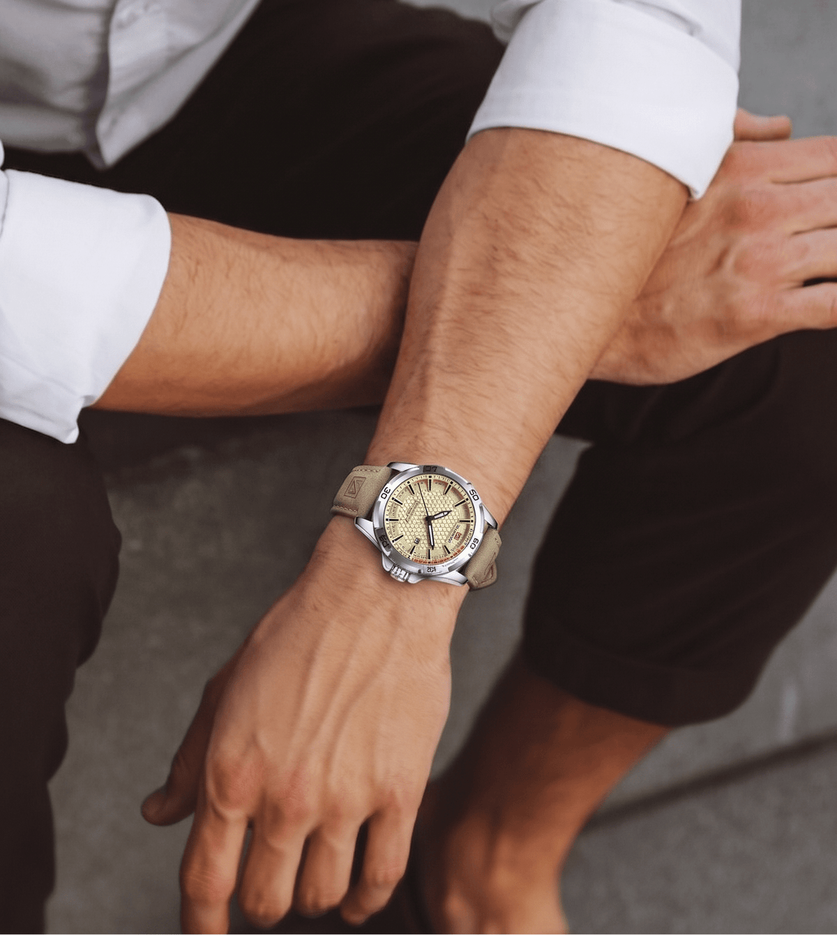 Men’s Casual Watch with Leather Strap – Ronan Alric Men’s Casual Watch with Leather Strap – Ronan Alric 