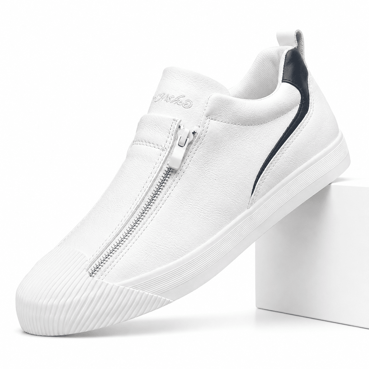 Men's Leather Sneakers with Modern and Versatile Design - Cormanio Men's Leather Sneakers with Modern and Versatile Design - Cormanio White