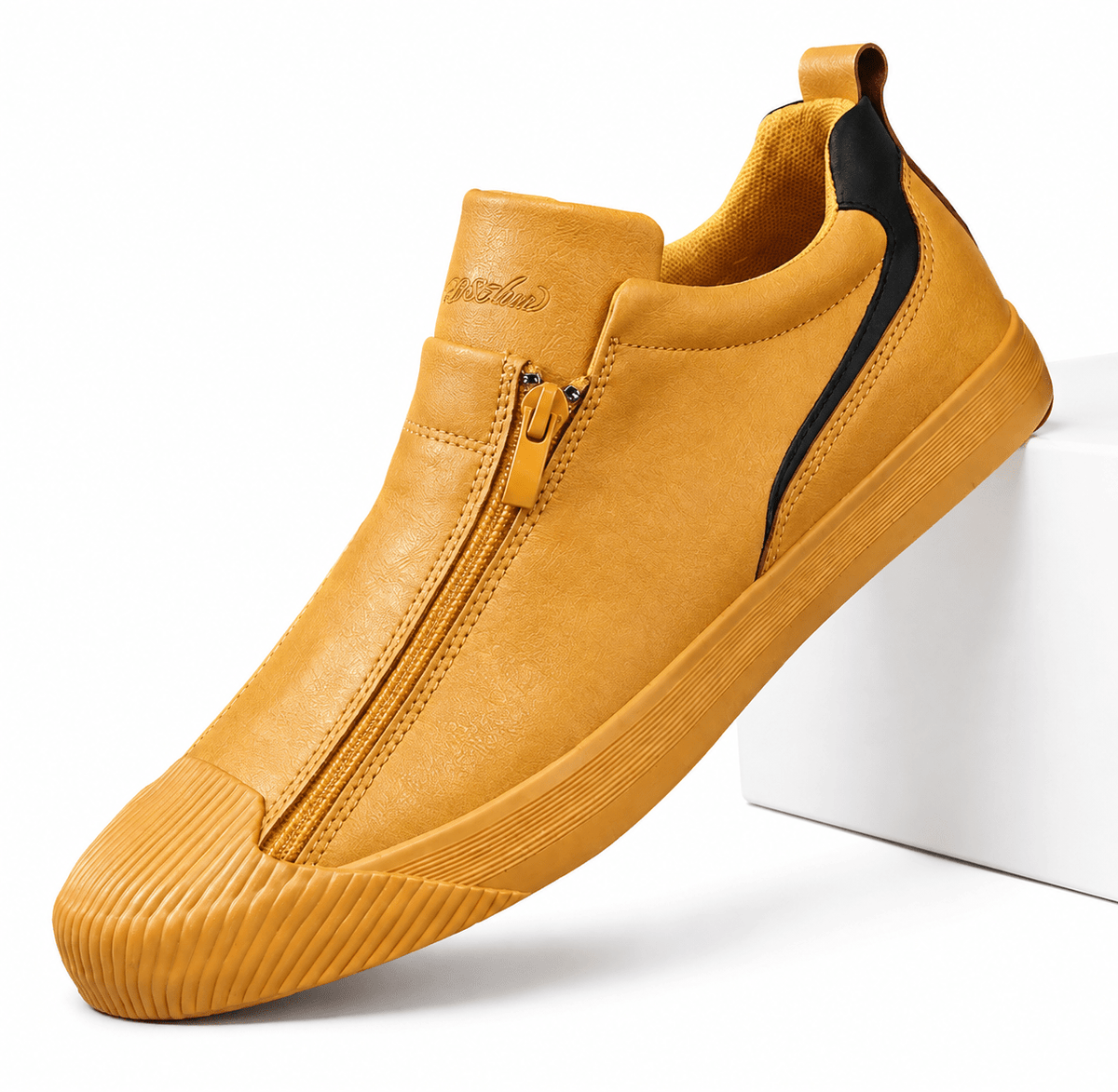 Men's Leather Sneakers with Modern and Versatile Design - Cormanio Men's Leather Sneakers with Modern and Versatile Design - Cormanio Yellow