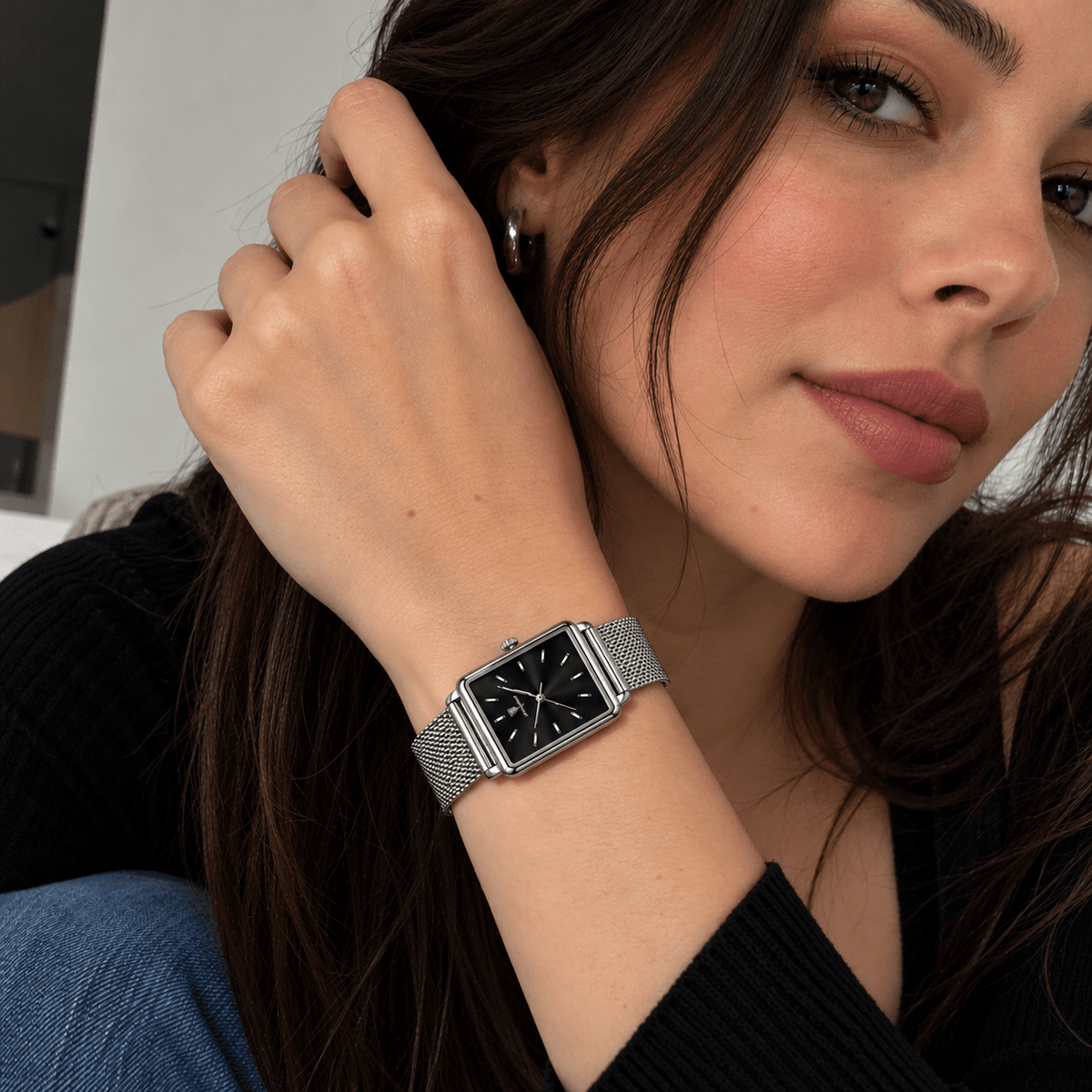 Women's Elegant Waterproof Watch with Square Dial and Stainless Steel Band | Léa Prestige Women's Elegant Waterproof Watch with Square Dial and Stainless Steel Band | Léa Prestige 